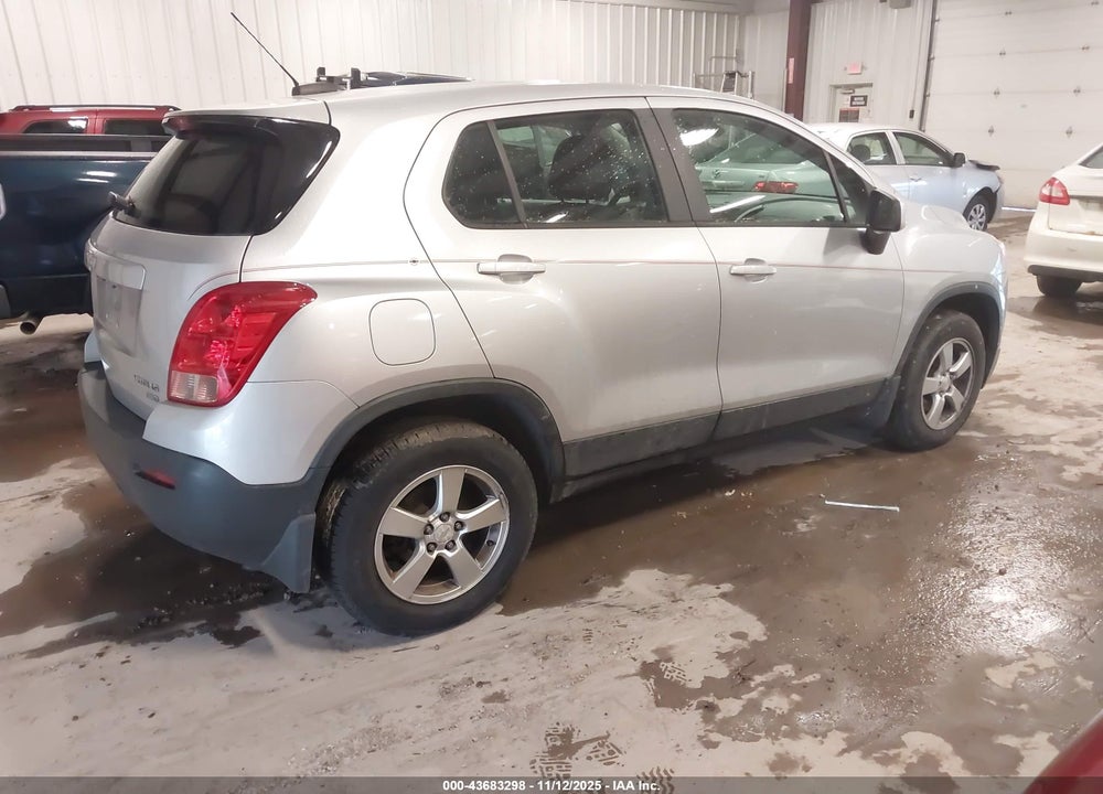 2015 CHEVROLET TRAX VIN: KL7CJPSB8FB067571