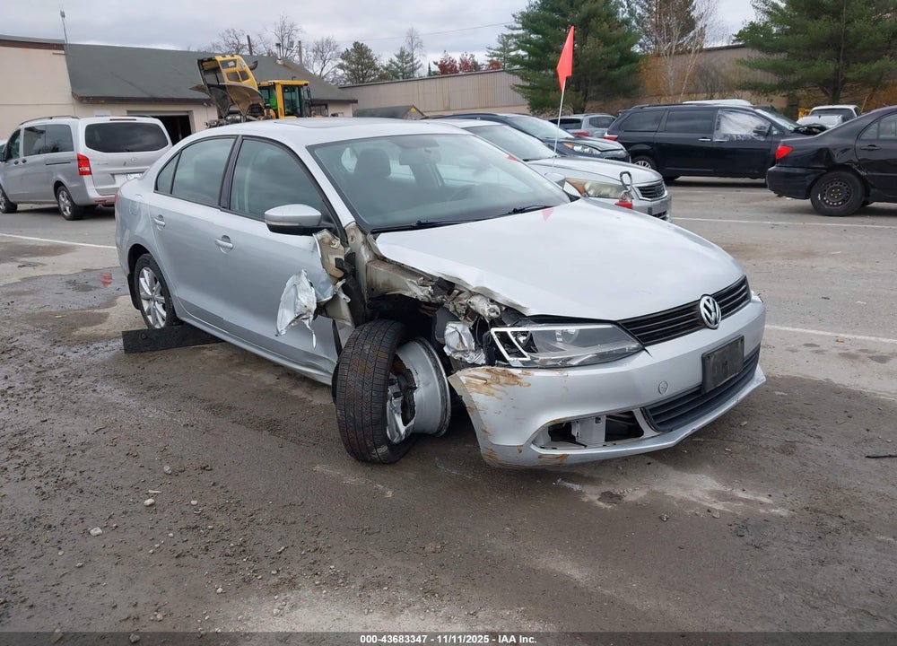 2012 VOLKSWAGEN JETTA 2.5L SE VIN: 3VWDP7AJ1CM025825