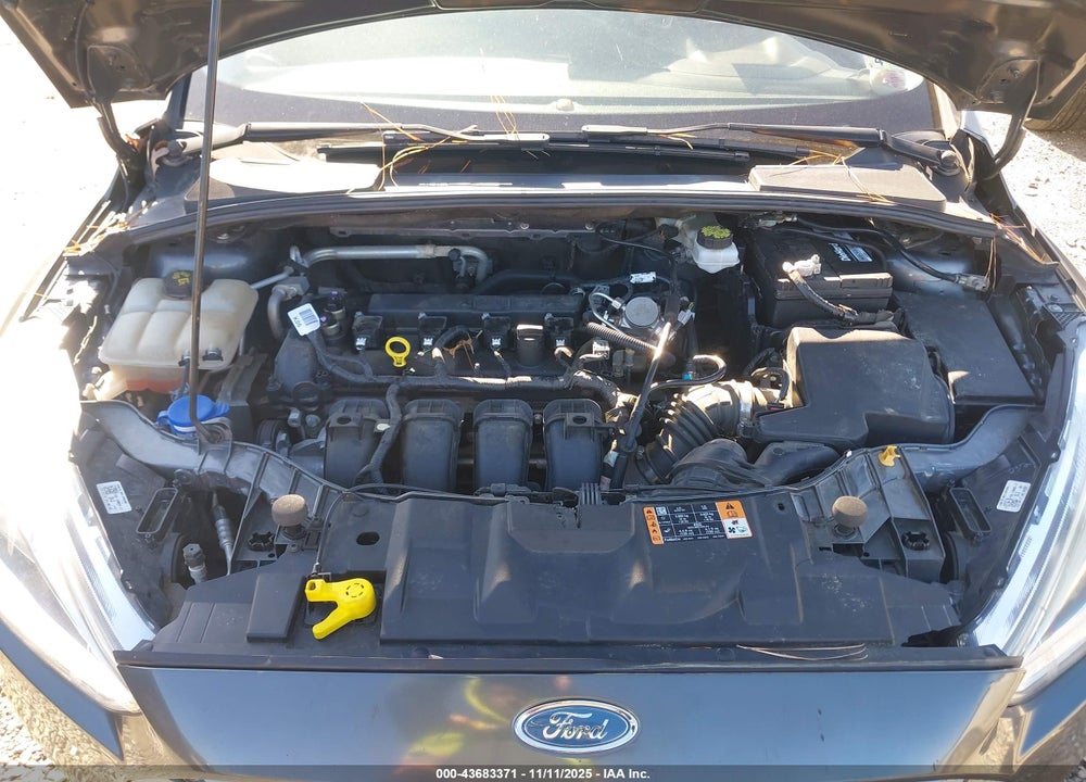 2018 FORD FOCUS TITANIUM VIN: 1FADP3N23JL232283