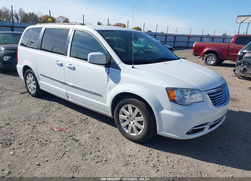 2015 CHRYSLER TOWN & COUNTRY TOURING VIN: 2C4RC1BG4FR538018