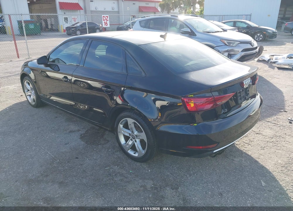 2017 AUDI A3 2.0T PREMIUM VIN: WAUAUGFF2H1052584