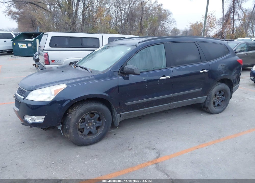2011 CHEVROLET TRAVERSE VIN: 1GNKRFED0BJ404448