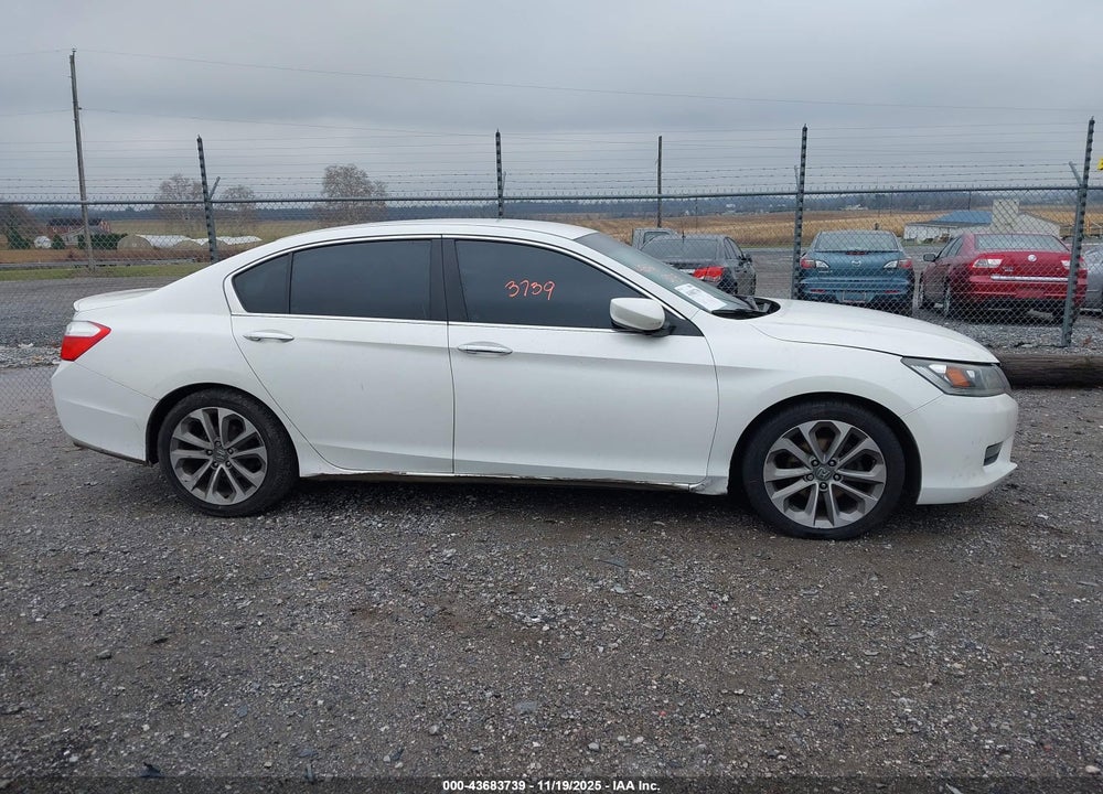 2013 HONDA ACCORD SPORT VIN: 1HGCR2F57DA102026