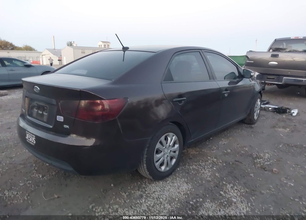 2010 KIA FORTE EX VIN: KNAFU4A24A5835803