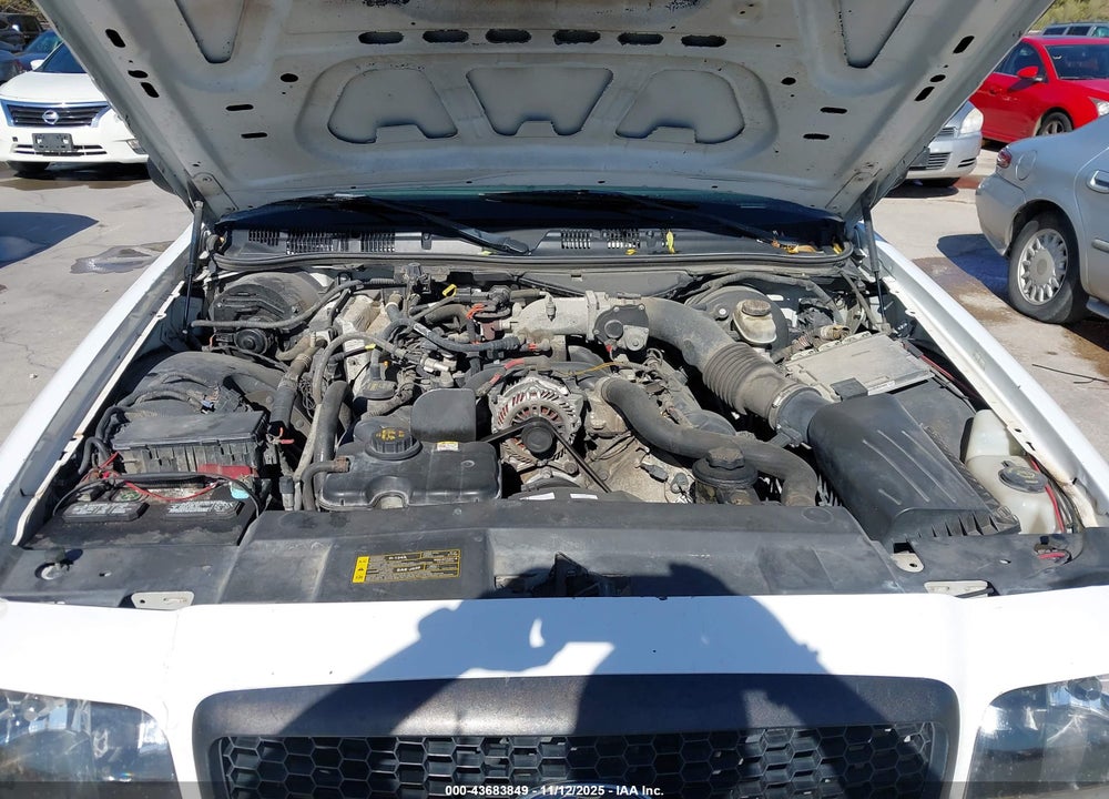 2011 FORD CROWN VICTORIA VIN: 2FABP7BV8BX172874