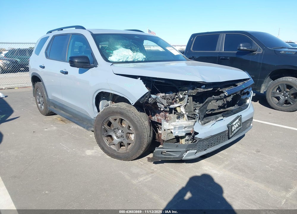 2024 HONDA PILOT TRAILSPORT VIN: 5FNYG1H68RB037633