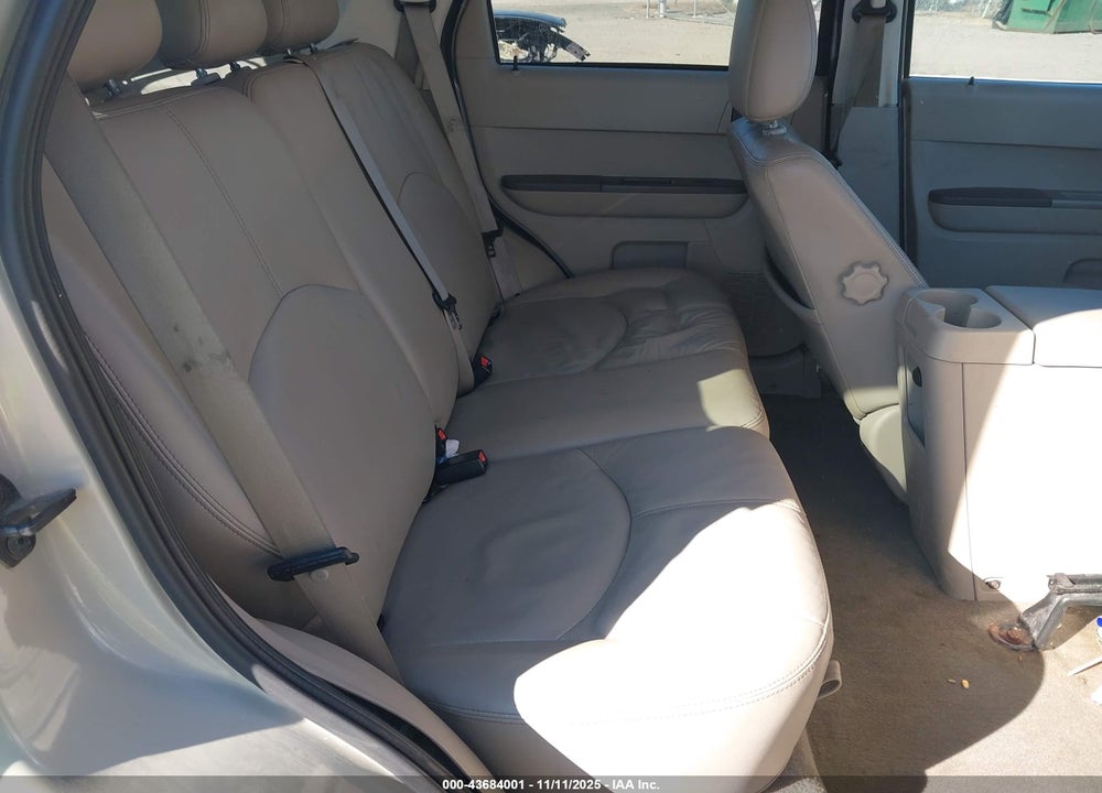 2008 FORD ESCAPE XLT VIN: 1FMCU93108KA92703