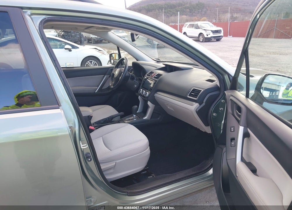 2016 SUBARU FORESTER VIN: JF2SJADC2GH503395