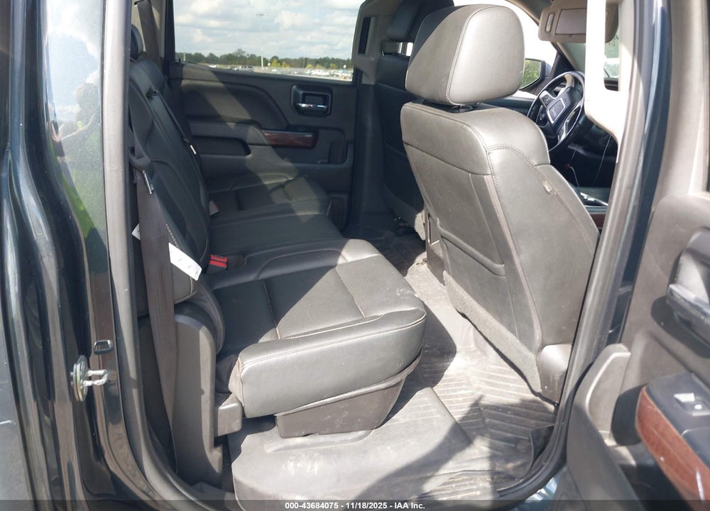 2018 GMC SIERRA 1500 SLT VIN: 3GTP1NEC1JG213192