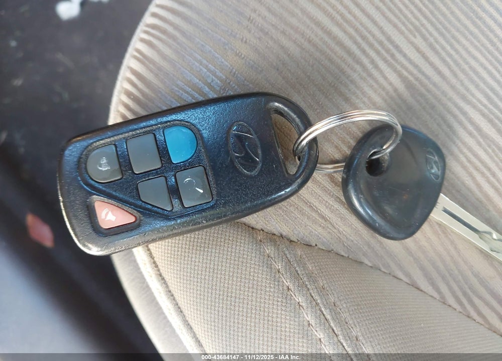 2012 HYUNDAI SONATA GLS VIN: 5NPEB4AC7CH372538