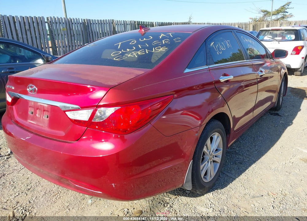 2012 HYUNDAI SONATA GLS VIN: 5NPEB4AC7CH372538