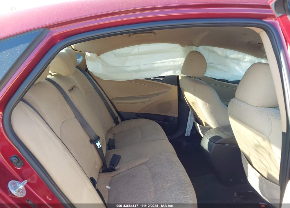 2012 HYUNDAI SONATA GLS VIN: 5NPEB4AC7CH372538