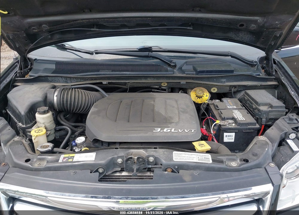 2014 CHRYSLER TOWN & COUNTRY TOURING VIN: 2C4RC1BG2ER449403
