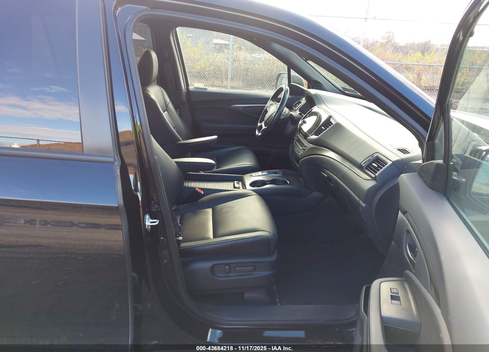 2022 HONDA PASSPORT AWD EX-L VIN: 5FNYF8H54NB031339