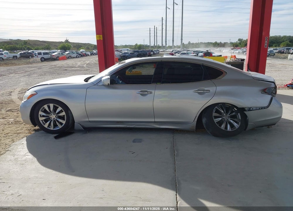 2013 INFINITI M37 VIN: JN1BY1AP2DM514680
