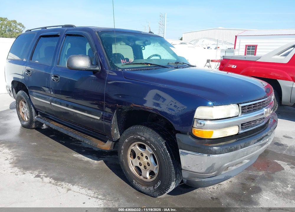 2005 CHEVROLET TAHOE LS VIN: 1GNEC13T85R218643