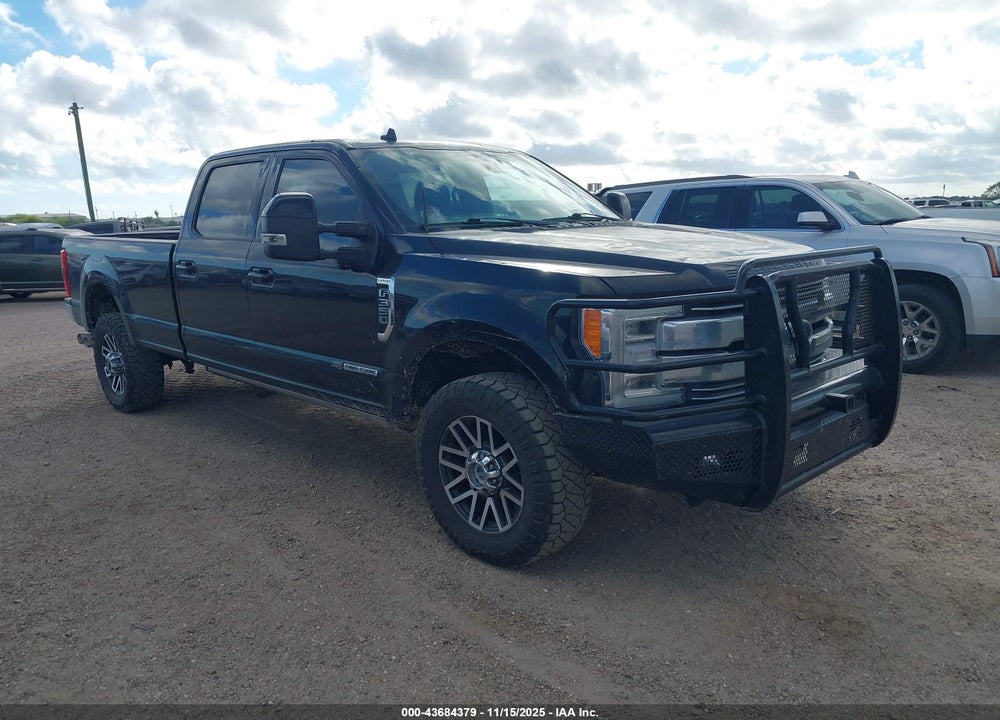 2019 FORD F-350 LARIAT VIN: 1FT8W3BT8KEF76886