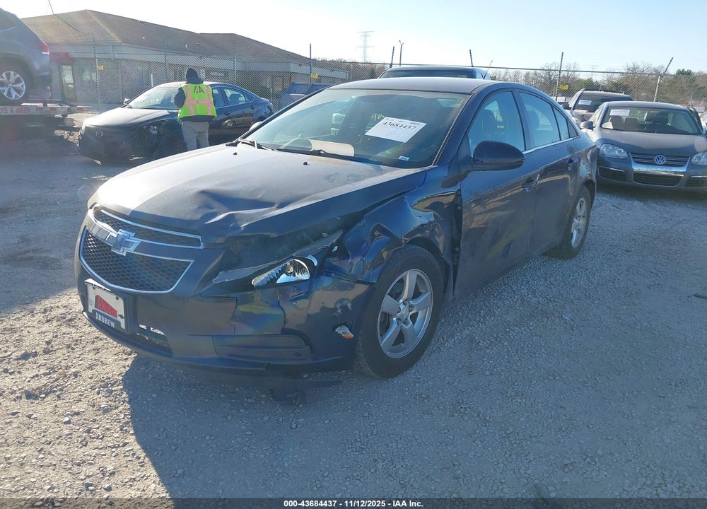 2014 CHEVROLET CRUZE 1LT AUTO VIN: 1G1PC5SB8E7425961