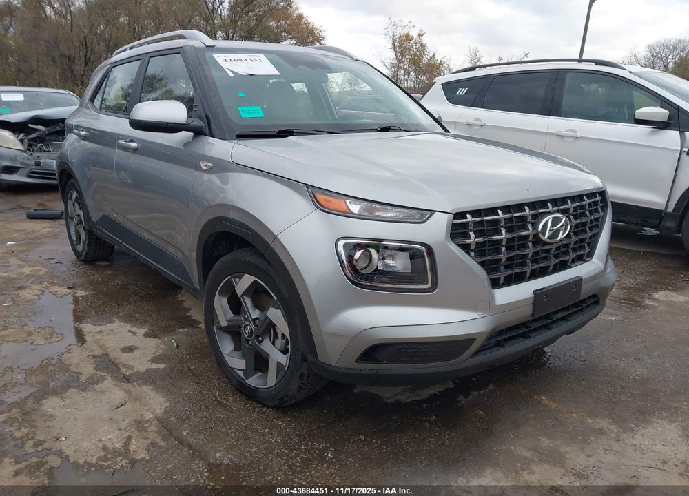 2024 HYUNDAI VENUE SEL VIN: KMHRC8A3XRU306405