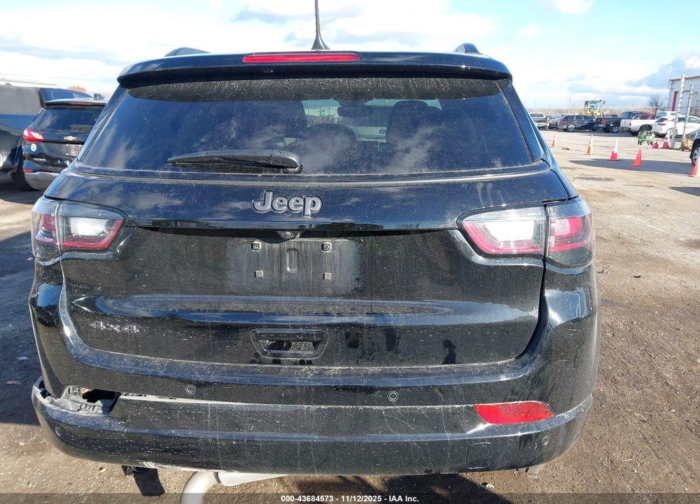 2024 JEEP COMPASS LIMITED 4X4 VIN: 3C4NJDCN1RT133688