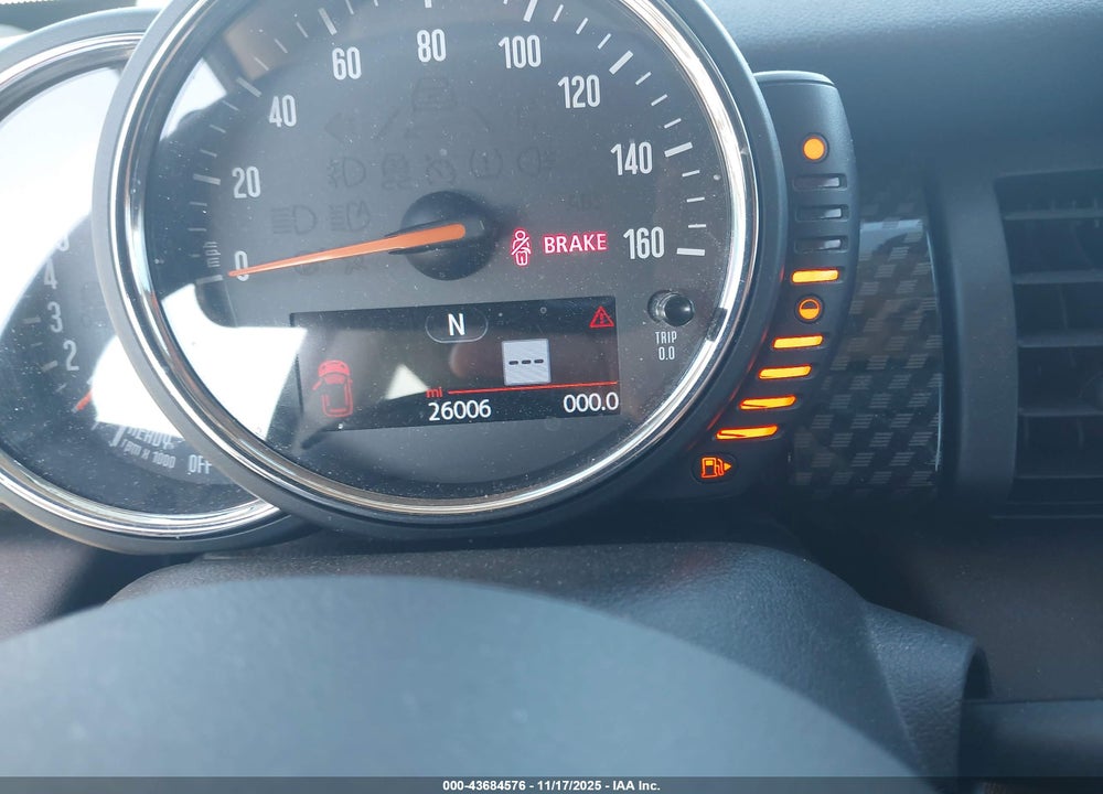 2017 MINI HARDTOP COOPER S VIN: WMWXP7C52H3C61781