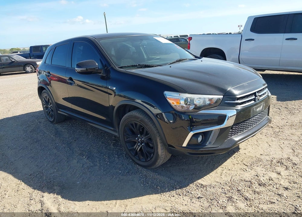 2018 MITSUBISHI OUTLANDER SPORT 2.0 LE VIN: JA4AP3AU4JU012627