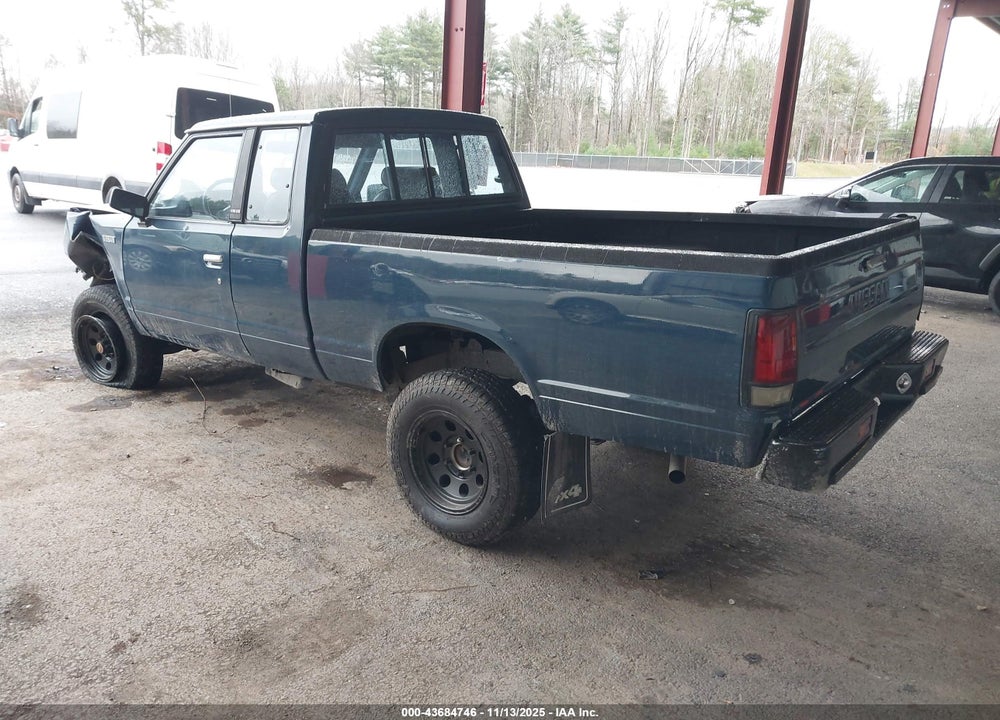 1985 NISSAN 720 KING CAB VIN: JN6ND06Y0FW010876