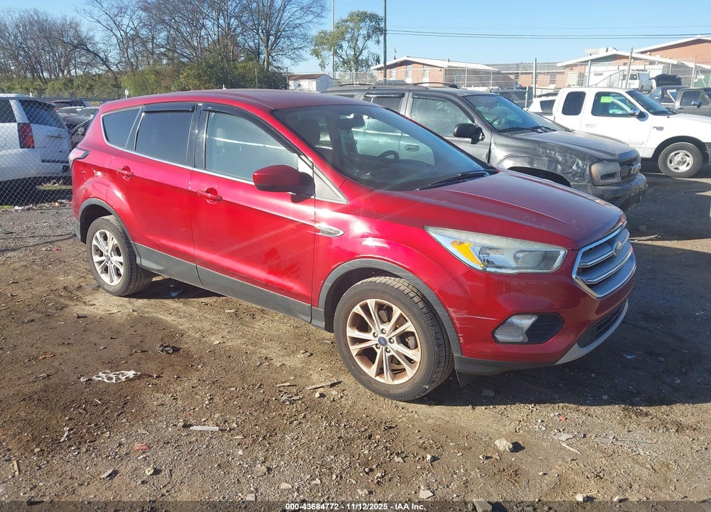 2017 FORD ESCAPE SE VIN: 1FMCU0GD8HUB95825