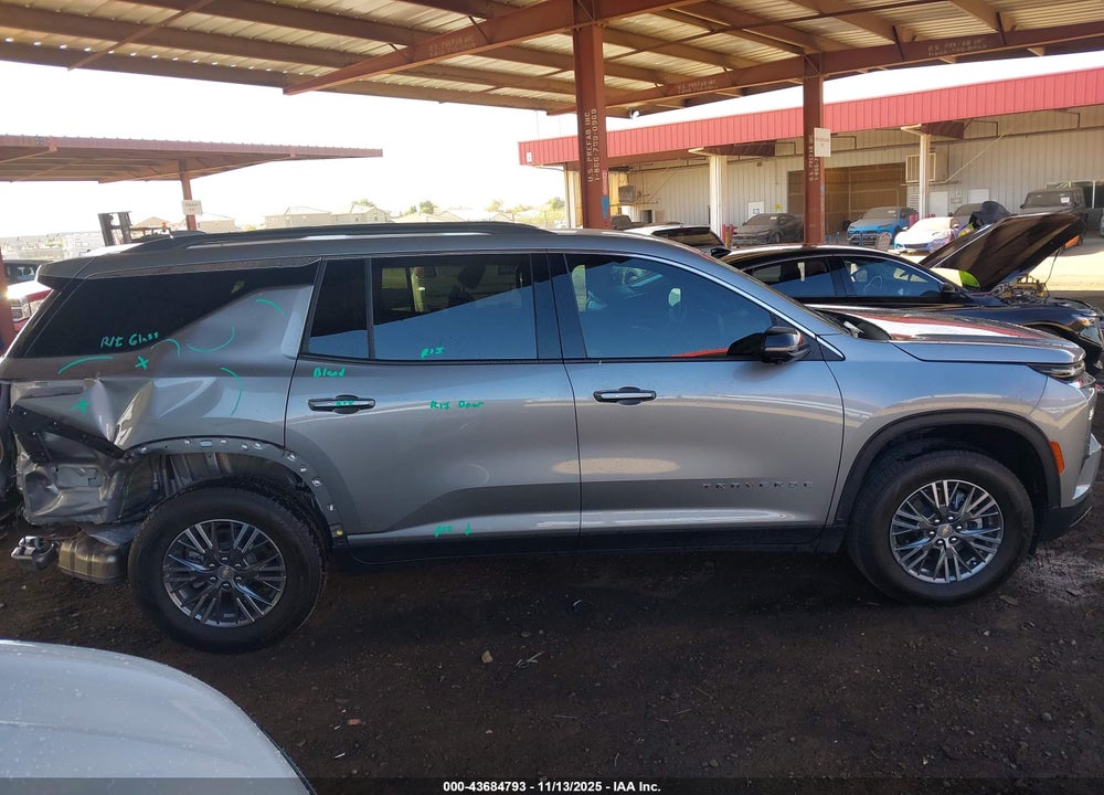 2025 CHEVROLET TRAVERSE FWD LT VIN: 1GNERGRS1SJ172017