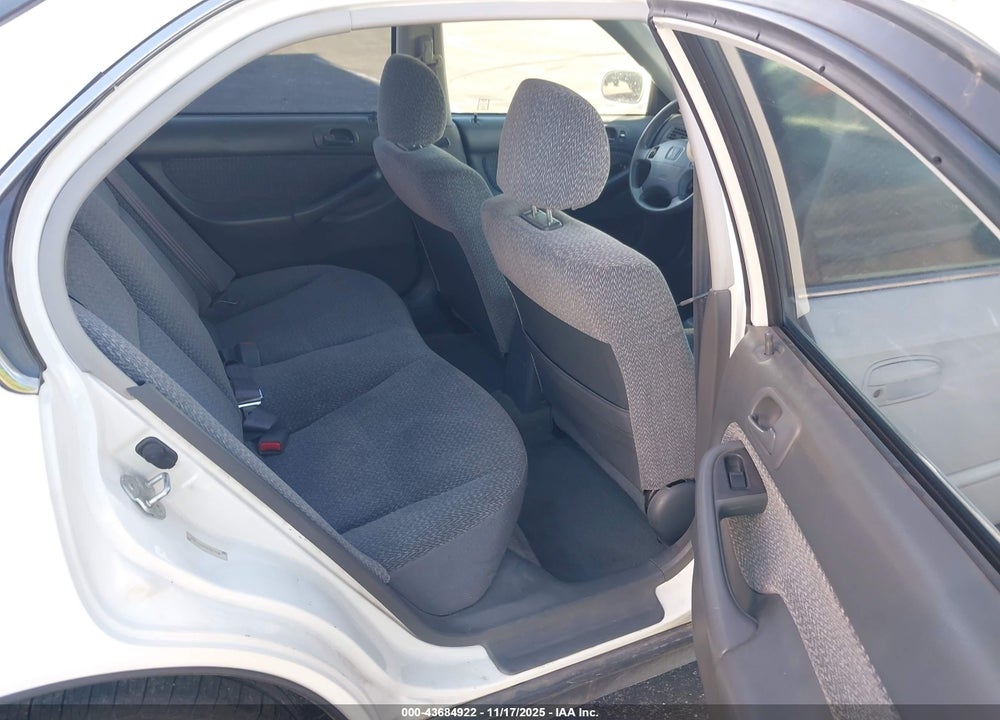 1999 HONDA CIVIC EX VIN: 2HGEJ8647XH523566