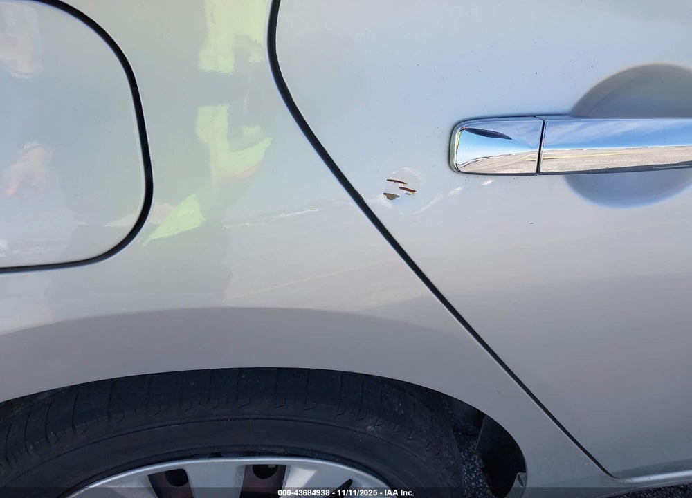 2018 NISSAN SENTRA VIN: 3N1AB7AP7JY280013