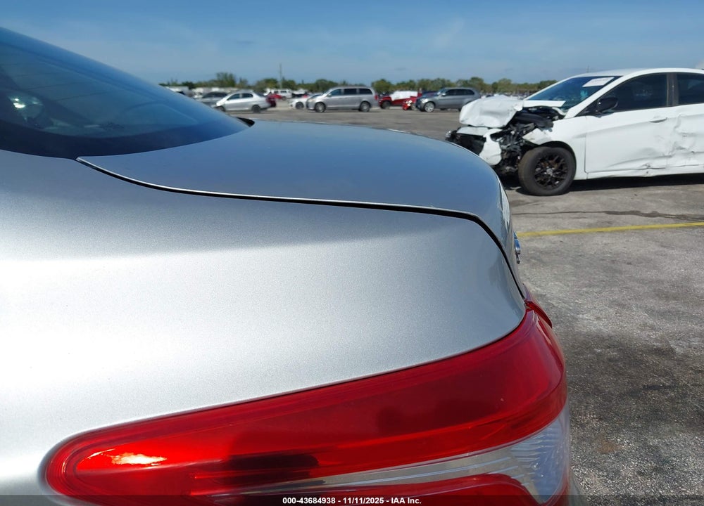2018 NISSAN SENTRA VIN: 3N1AB7AP7JY280013