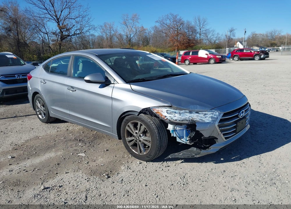 2017 HYUNDAI ELANTRA SE VIN: 5NPD84LF3HH070477