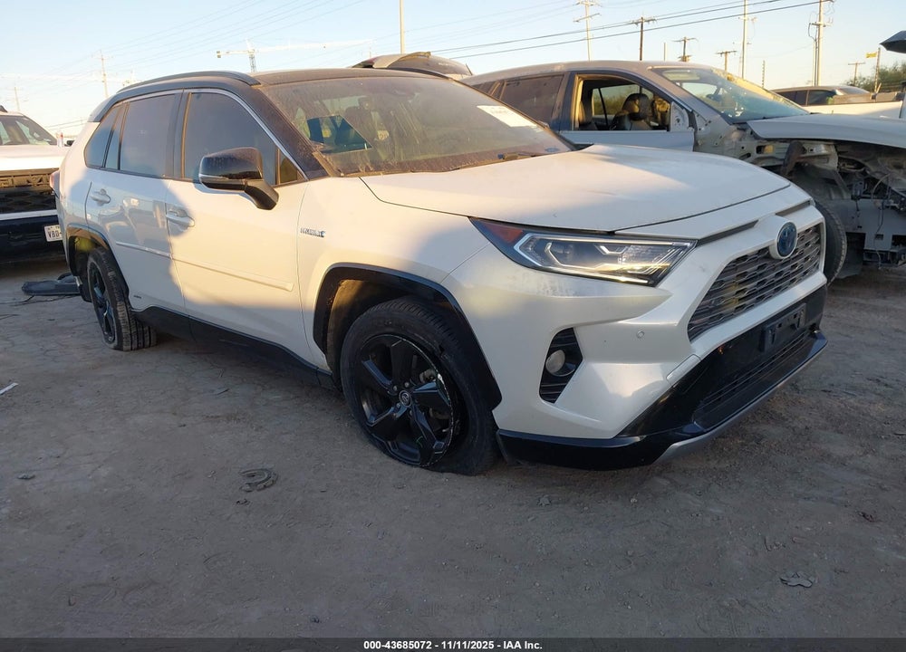 2019 TOYOTA RAV4 HYBRID XSE VIN: JTMEWRFV5KD518547