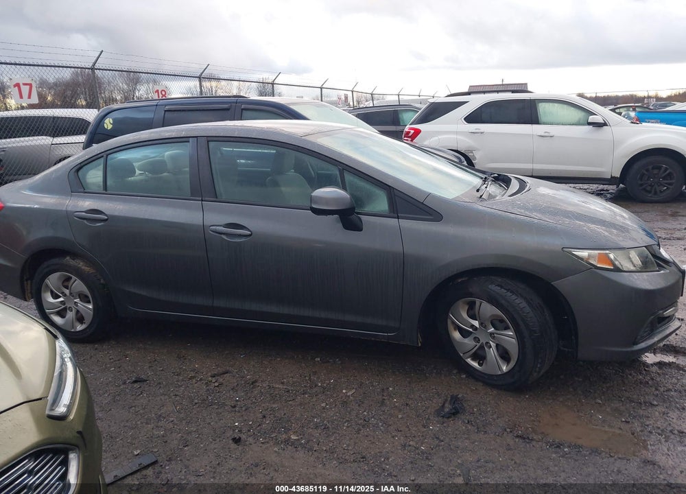 2013 HONDA CIVIC LX VIN: 2HGFB2F59DH574604