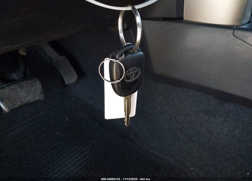 2014 TOYOTA RAV4 VIN: 2T3WFREVXEW130226