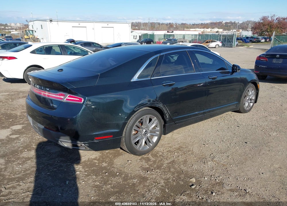 2014 LINCOLN MKZ VIN: 3LN6L2JK5ER810109