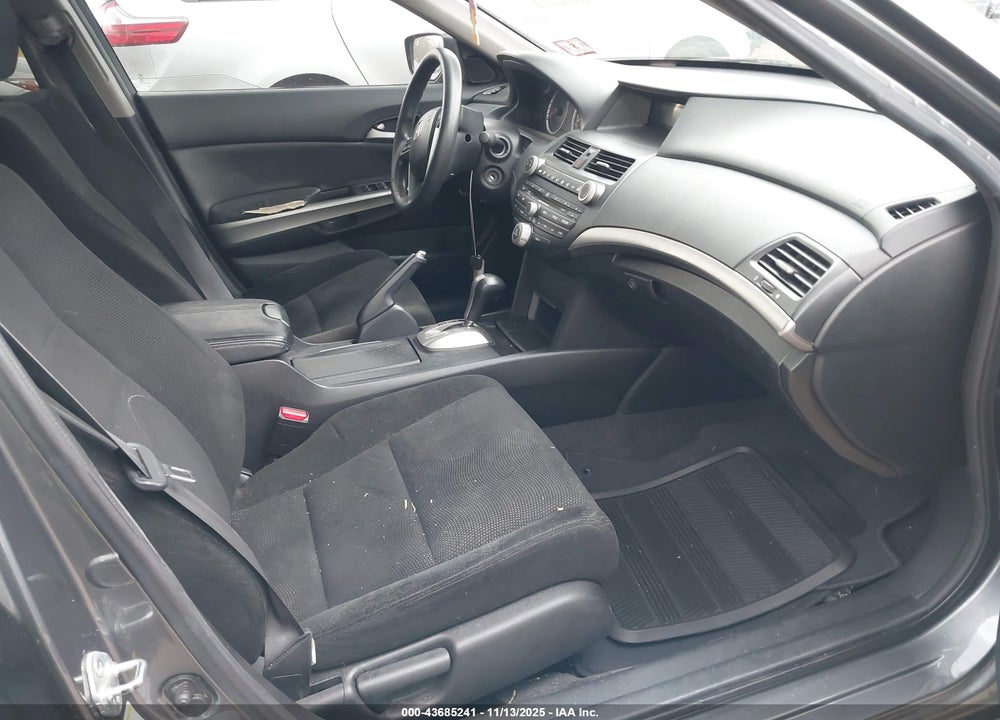 2009 HONDA ACCORD 2.4 EX VIN: 1HGCP26779A048631
