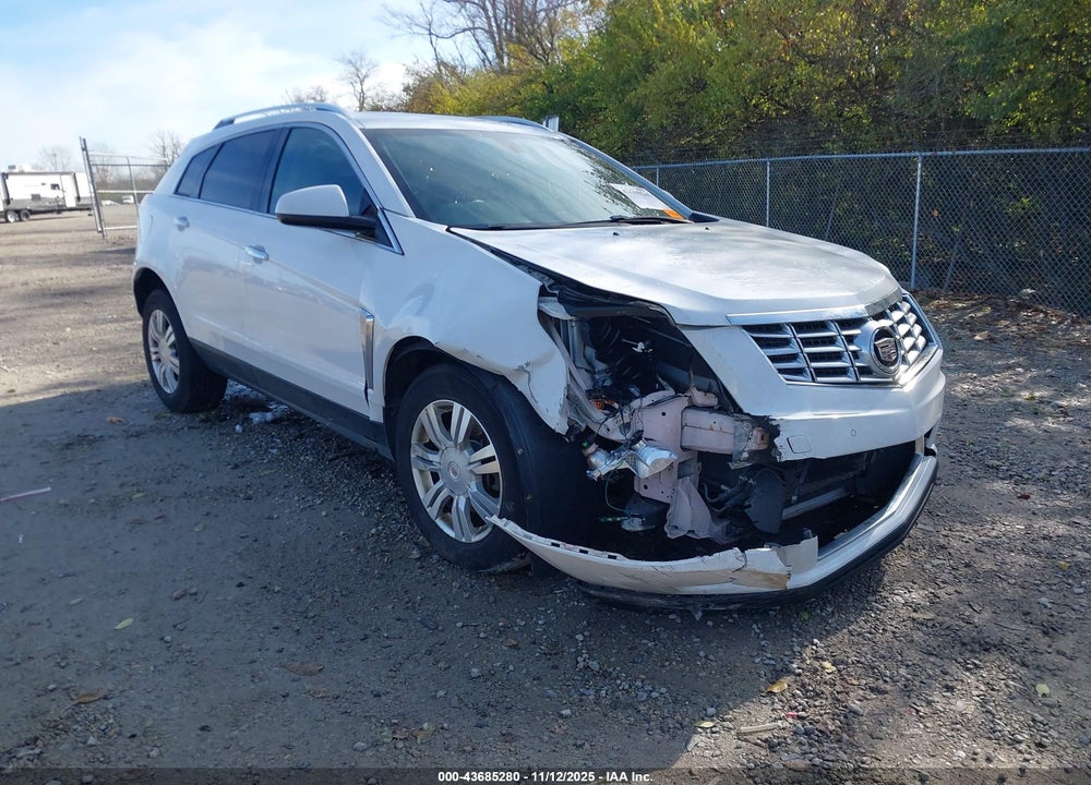 2016 CADILLAC SRX LUXURY COLLECTION VIN: 3GYFNBE33GS527747