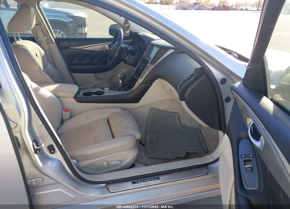 2014 INFINITI Q50 HYBRID SPORT VIN: JN1AV7AR7EM701830