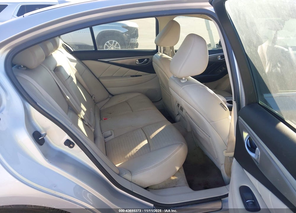 2014 INFINITI Q50 HYBRID SPORT VIN: JN1AV7AR7EM701830