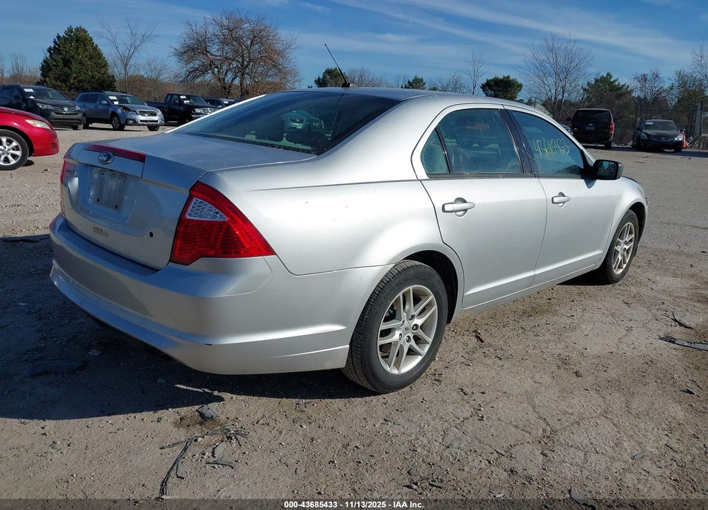 2012 FORD FUSION S VIN: 3FAHP0GA4CR350710