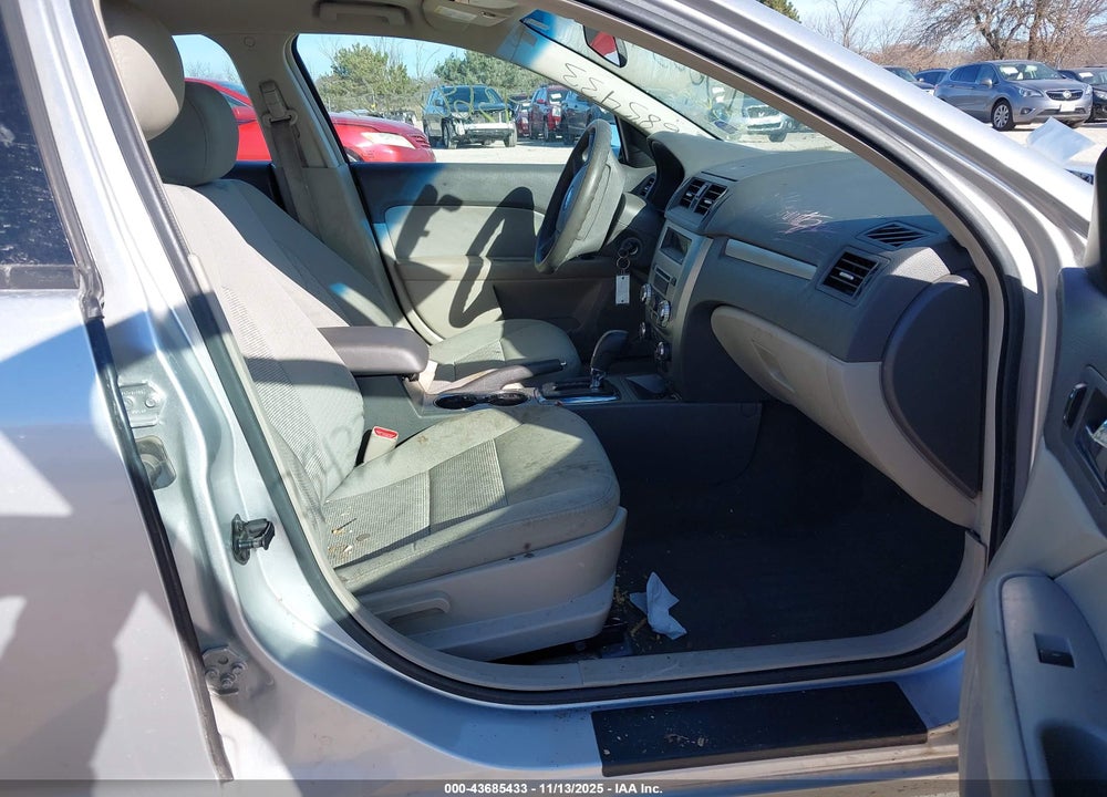2012 FORD FUSION S VIN: 3FAHP0GA4CR350710
