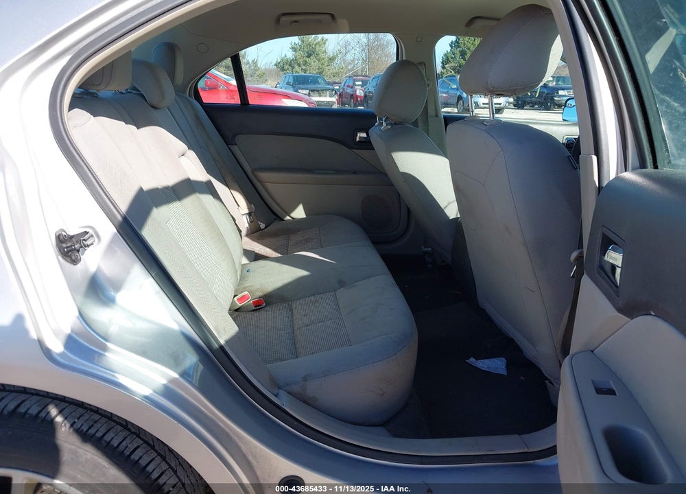 2012 FORD FUSION S VIN: 3FAHP0GA4CR350710