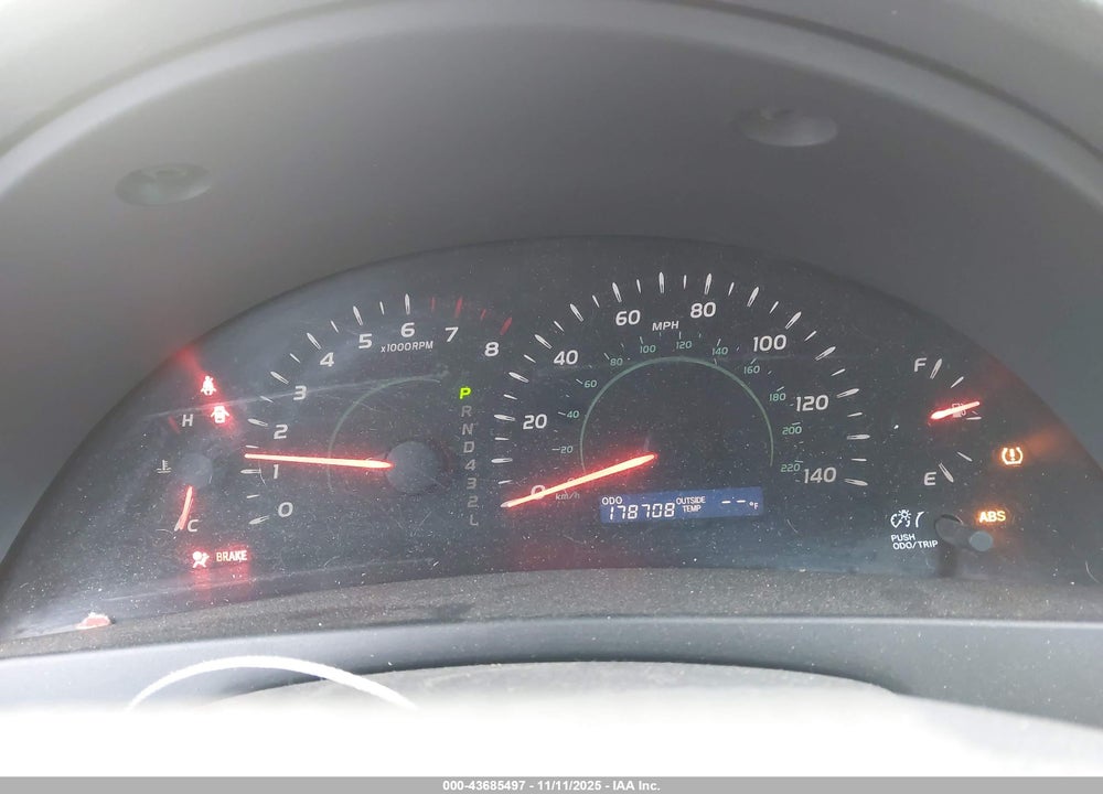 2008 TOYOTA CAMRY LE VIN: 4T4BE46K88R041508