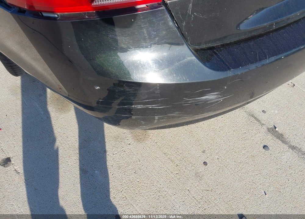 2014 CHEVROLET IMPALA 1LS VIN: 1G11Y5SL8EU112829