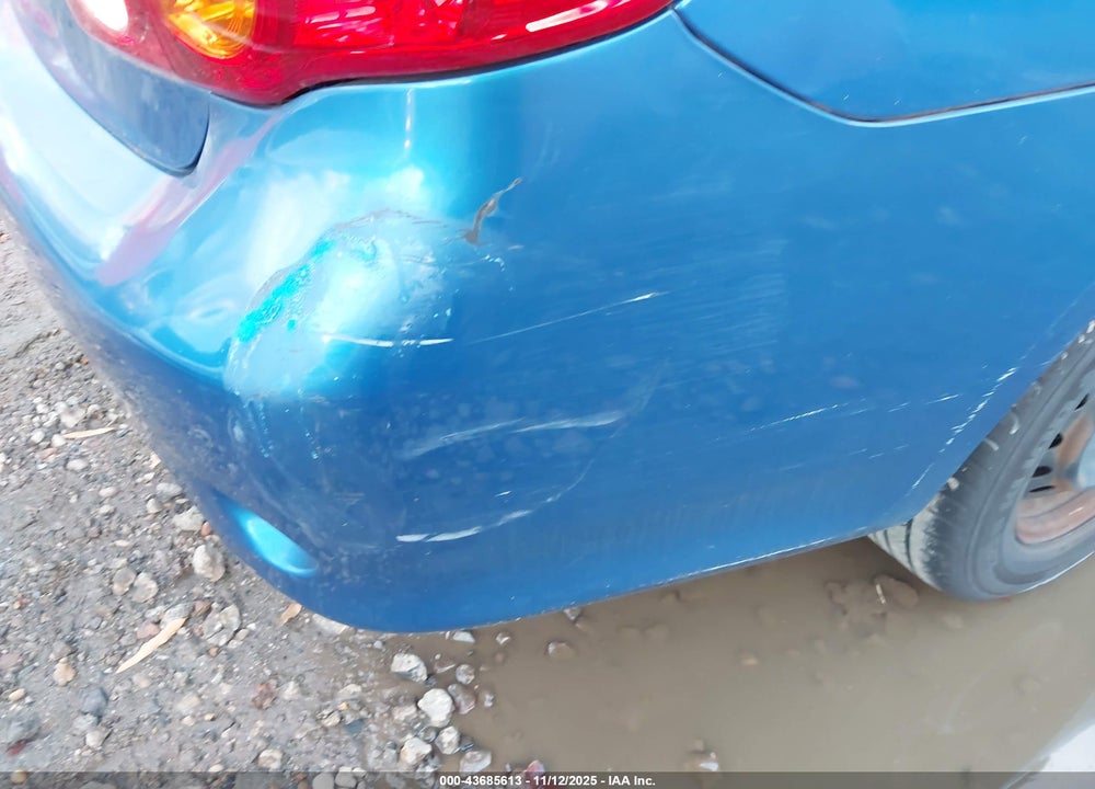 2010 TOYOTA COROLLA VIN: 1NXBU4EE0AZ287595