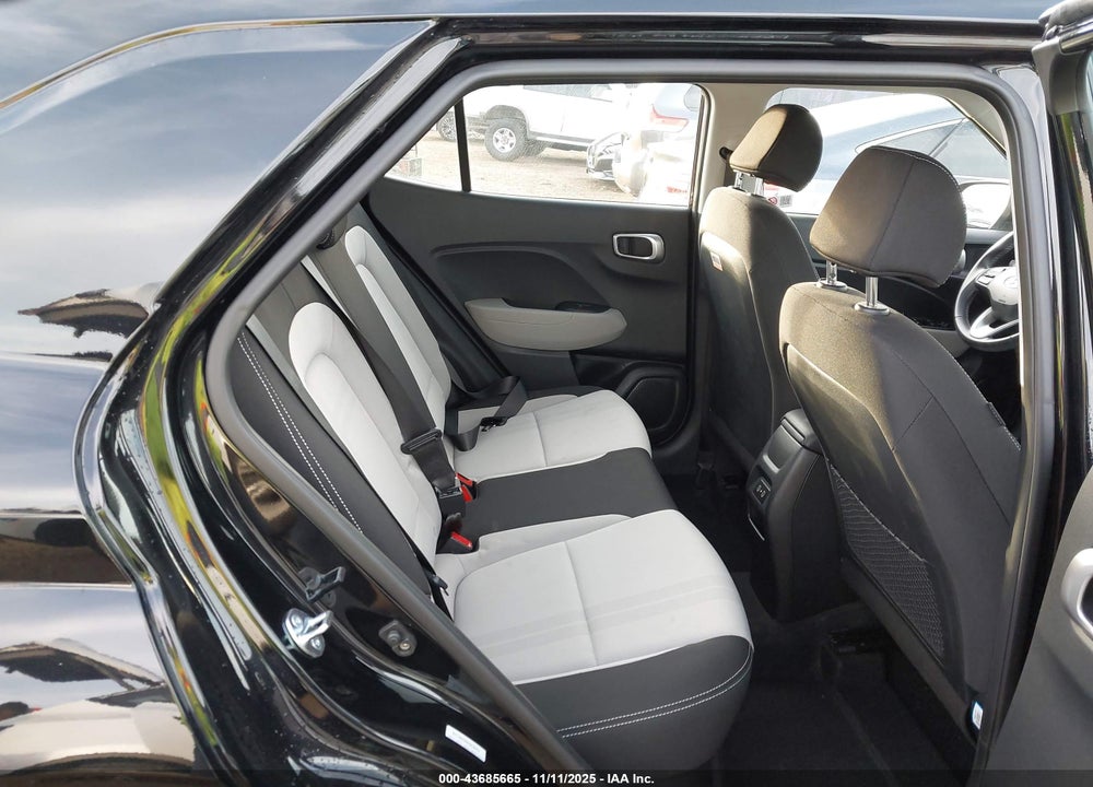 2025 HYUNDAI VENUE SEL VIN: KMHRC8A36SU361116