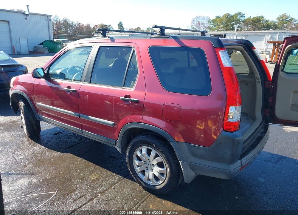 2005 HONDA CR-V EX VIN: SHSRD78855U320236