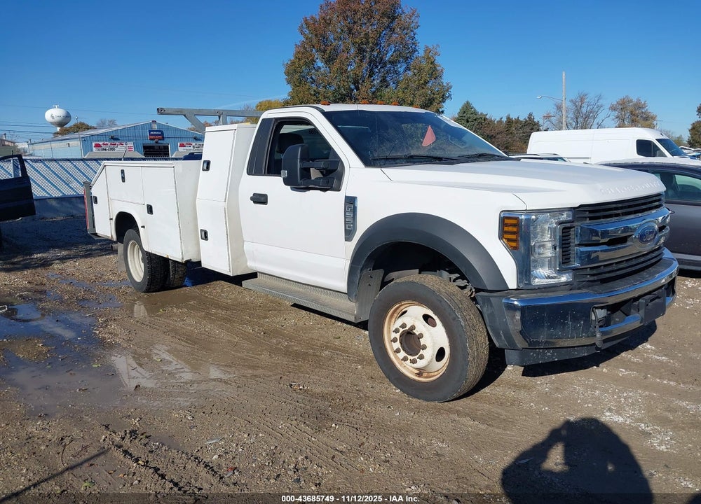 2018 FORD F-550 CHASSIS XL VIN: 1FDUF5GY0JEC29500